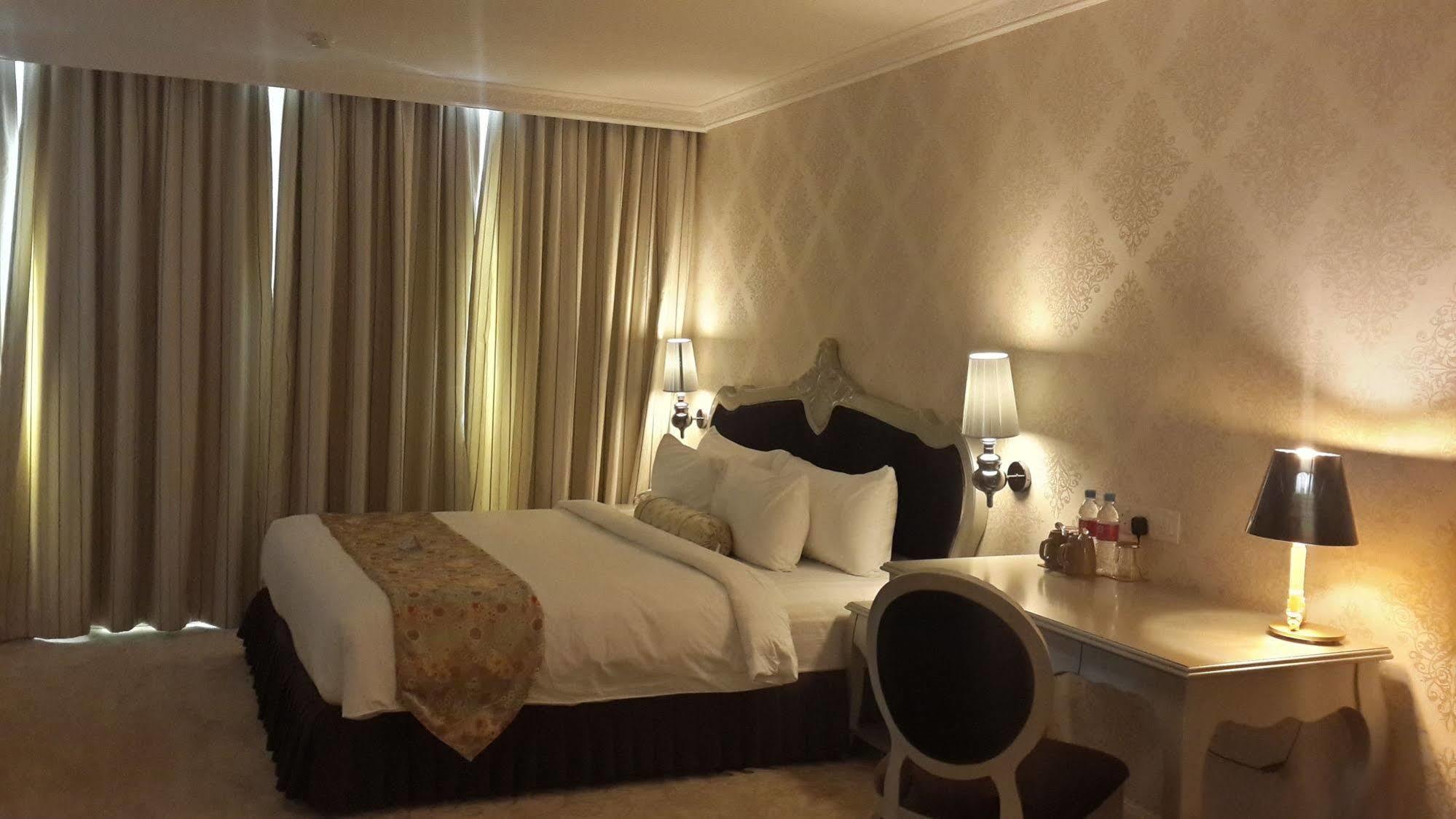 Rc Hotel Melaka Kültér fotó